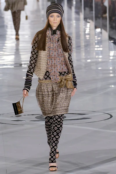 Look 34